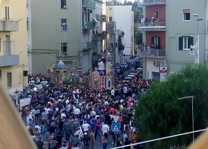 A Due Passi Dai Sassi شقة