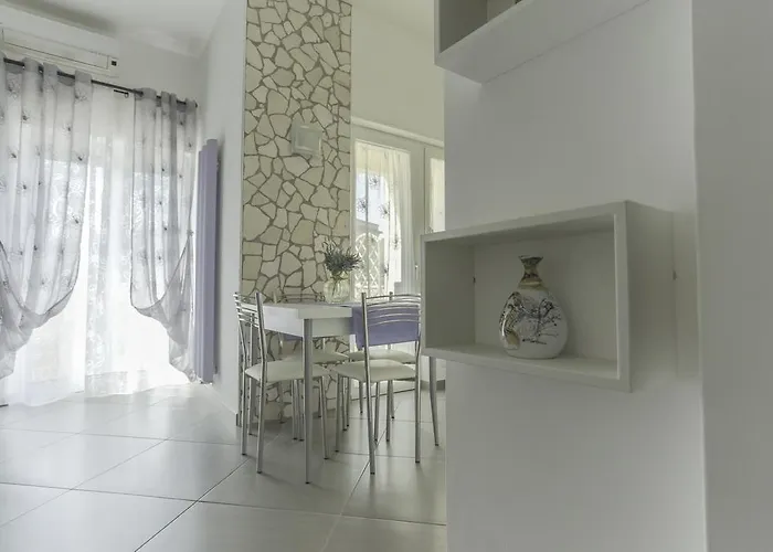 A Due Passi Dai Sassi Apartament *