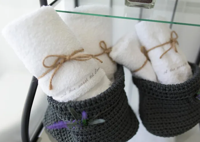 A Due Passi Dai Sassi